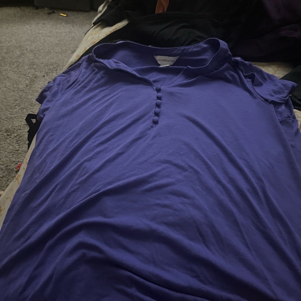 Tshirt blue size large